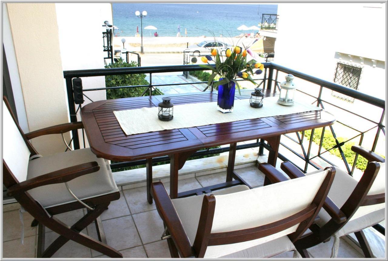 Just 20 Meters From The Beach توروني المظهر الخارجي الصورة