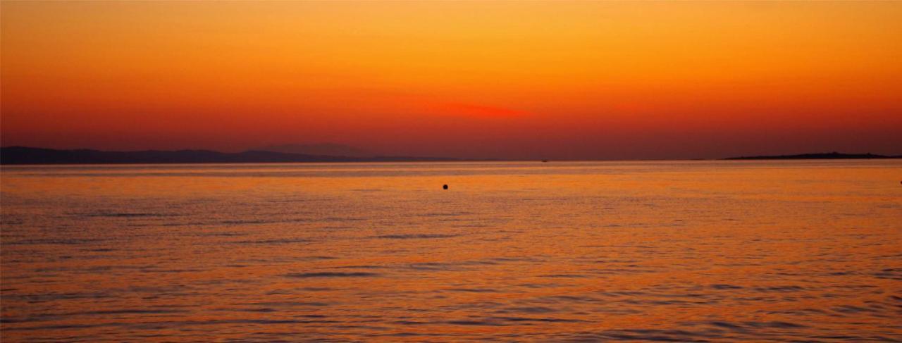 Just 20 Meters From The Beach توروني المظهر الخارجي الصورة